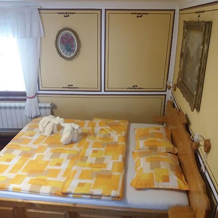 Guest House Bashtina Striaha Koprivshtitsa Eksteriør billede