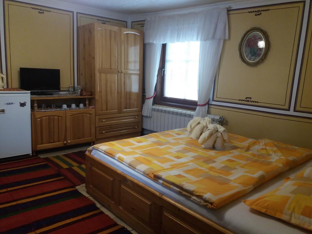 Guest House Bashtina Striaha Koprivshtitsa Eksteriør billede
