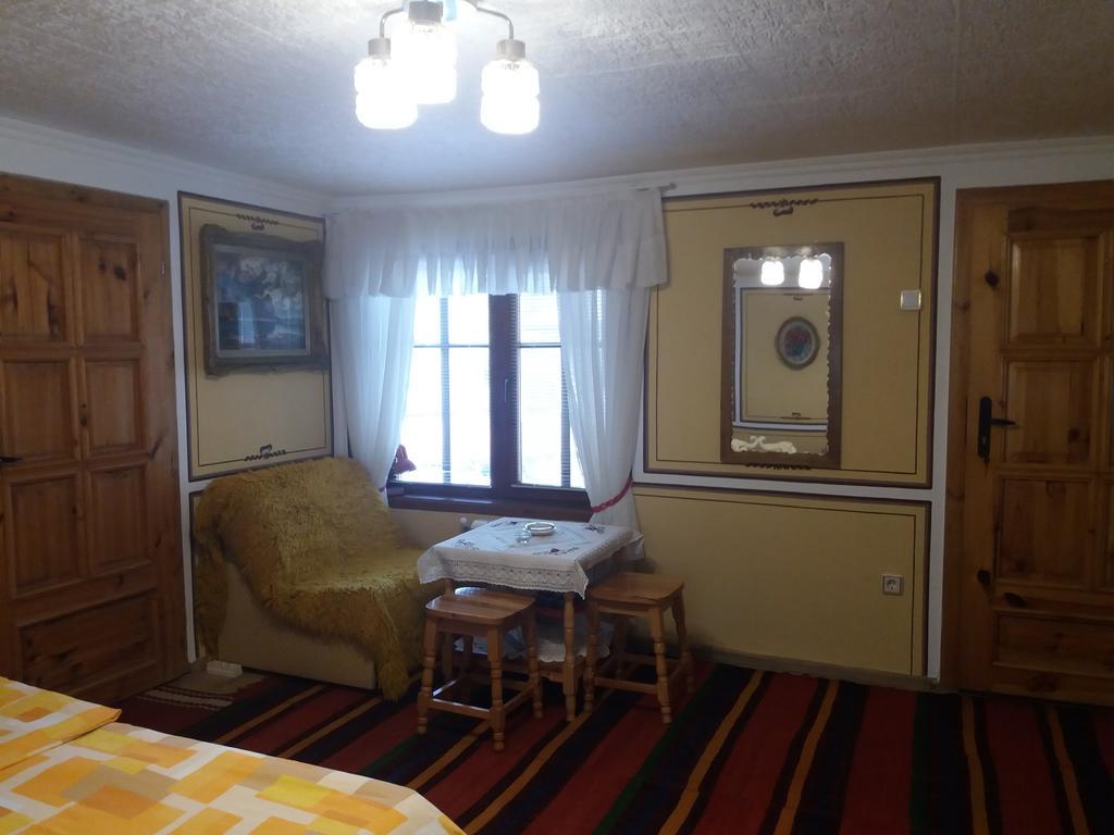 Guest House Bashtina Striaha Koprivshtitsa Eksteriør billede